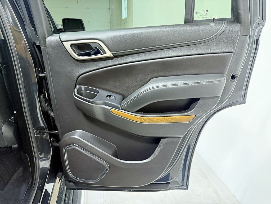 2020 GMC Yukon 4WD 4dr Denali - 22962335 - 54