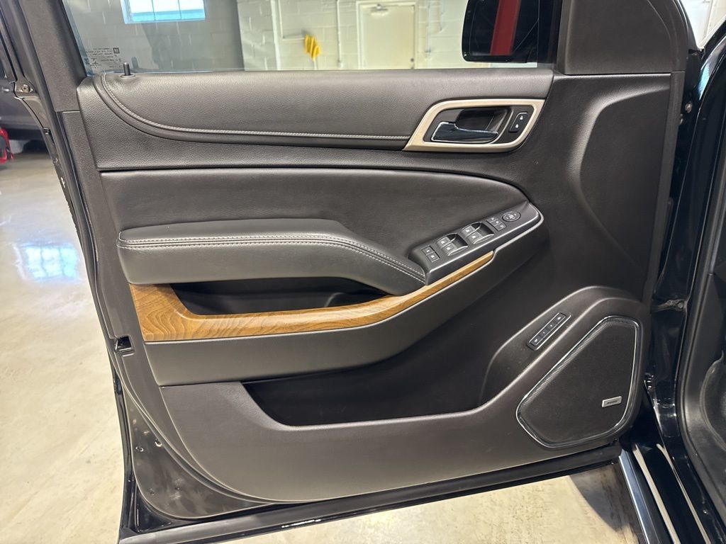 2020 GMC Yukon 4WD 4dr Denali - 22968232 - 41