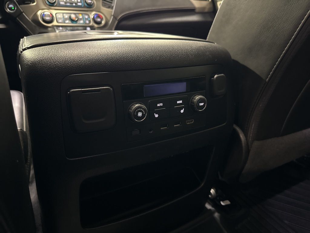 2020 GMC Yukon 4WD 4dr Denali - 22968232 - 48