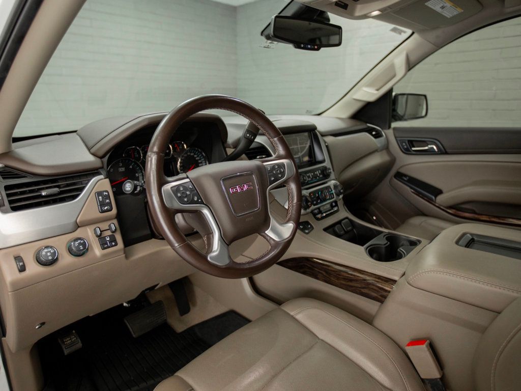 2020 Gmc Yukon SLT photo 16