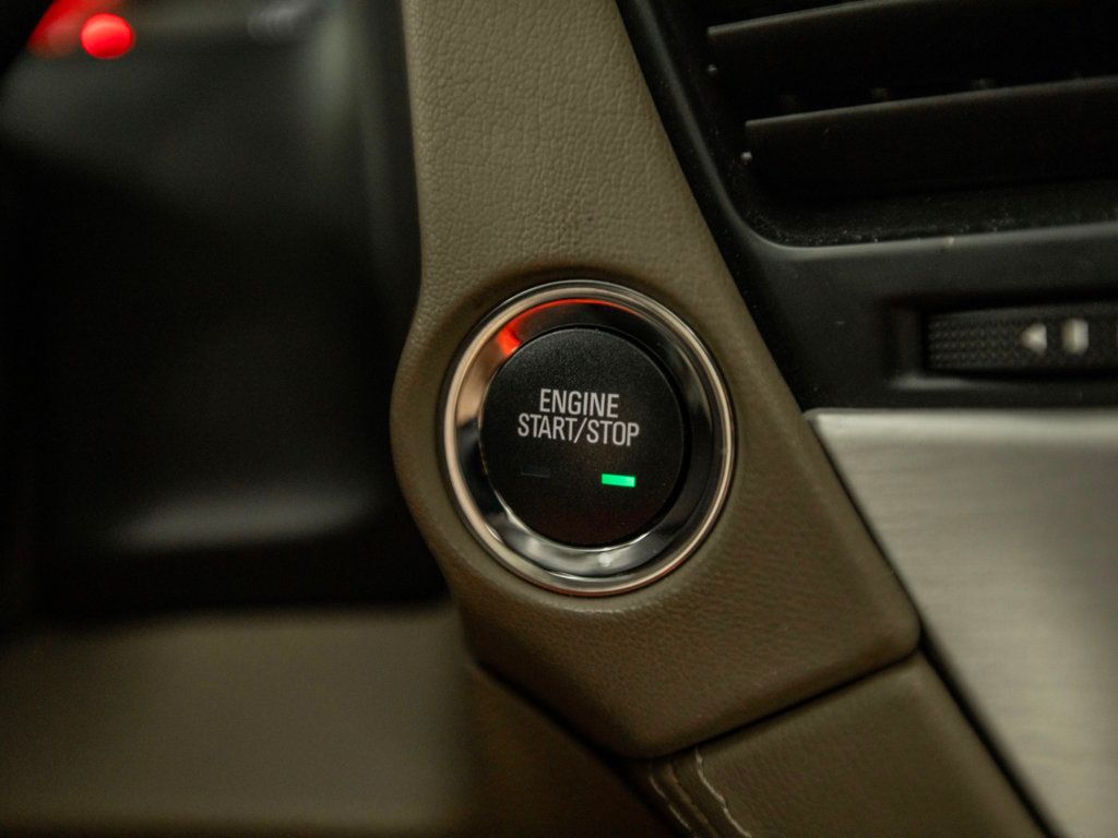 2020 Gmc Yukon SLT photo 18