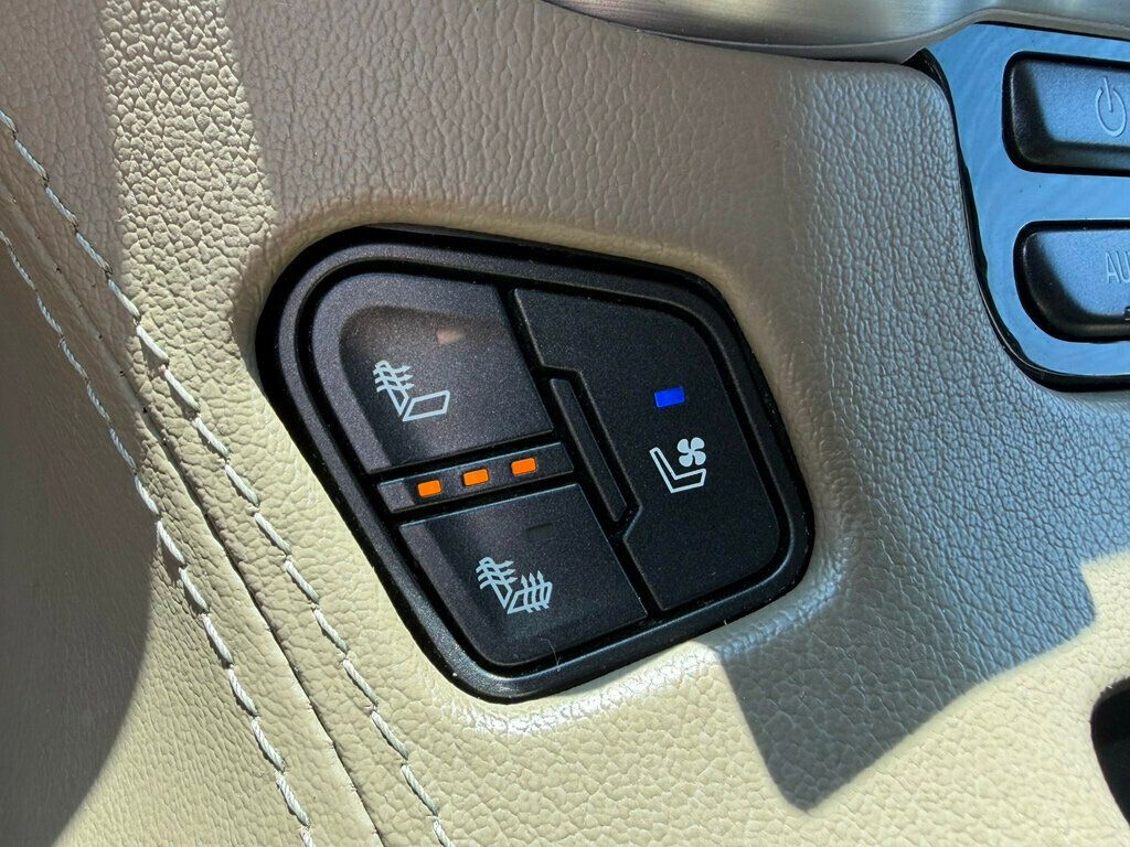 2020 GMC Yukon 4WD 4dr SLT - 23044988 - 19