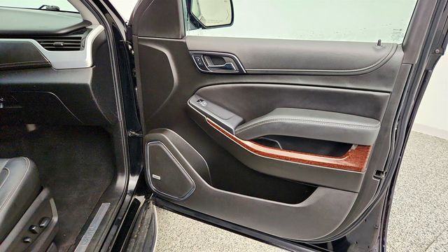 2020 GMC Yukon 4WD 4dr SLT w/ Power Sunroof & Tilt-Sliding 2nd Row Bucket Seats - 23019063 - 25