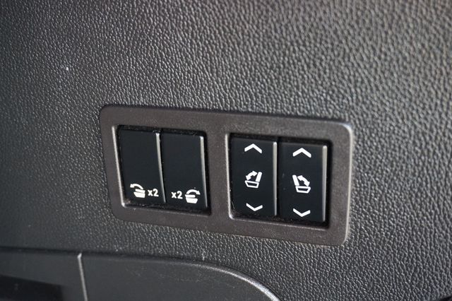 2020 GMC Yukon SLT, PREMIUM WHEELS, RUNNING BOARDS, LEATHER SEATS, MOON ROOF - 23031630 - 10