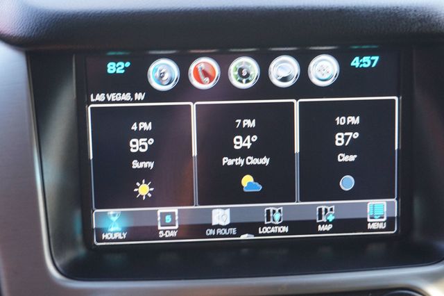 2020 GMC Yukon SLT, PREMIUM WHEELS, RUNNING BOARDS, LEATHER SEATS, MOON ROOF - 23031630 - 39