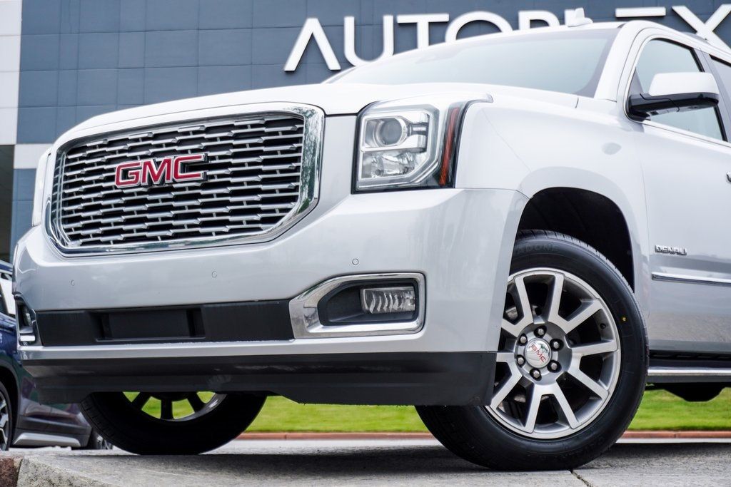 2020 Gmc Yukon XL Denali photo 2