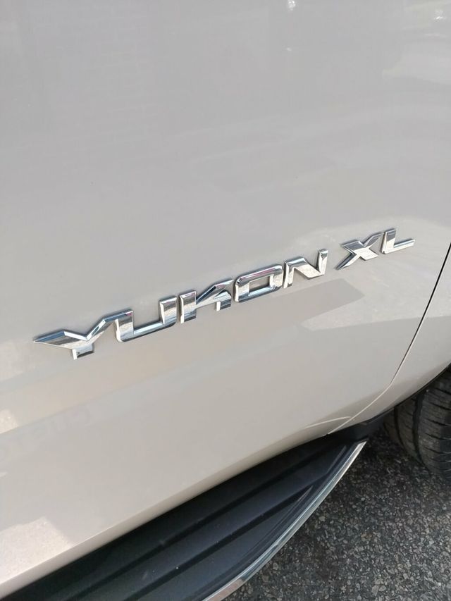 2020 GMC Yukon XL 2WD 4dr SLT Standard Edition - 23047599 - 36