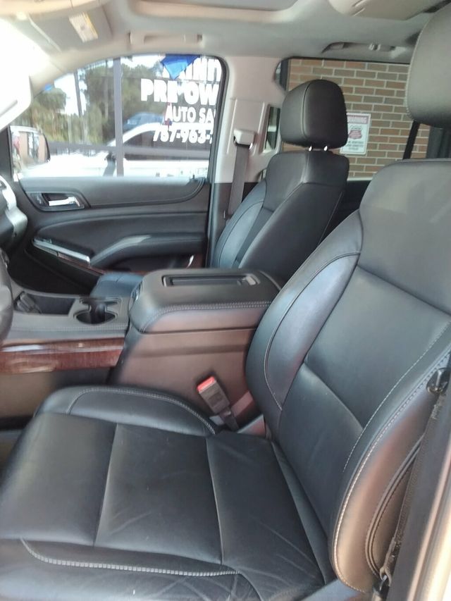 2020 GMC Yukon XL 2WD 4dr SLT Standard Edition - 23047599 - 6