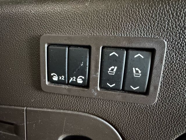 2020 GMC Yukon XL 4WD 4dr Denali - 23040275 - 29