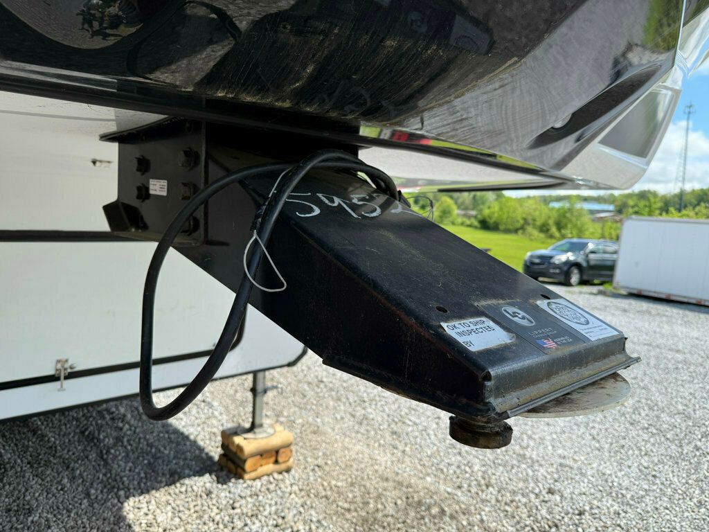 2020 Grand Design Momentum  - 22847949 - 14