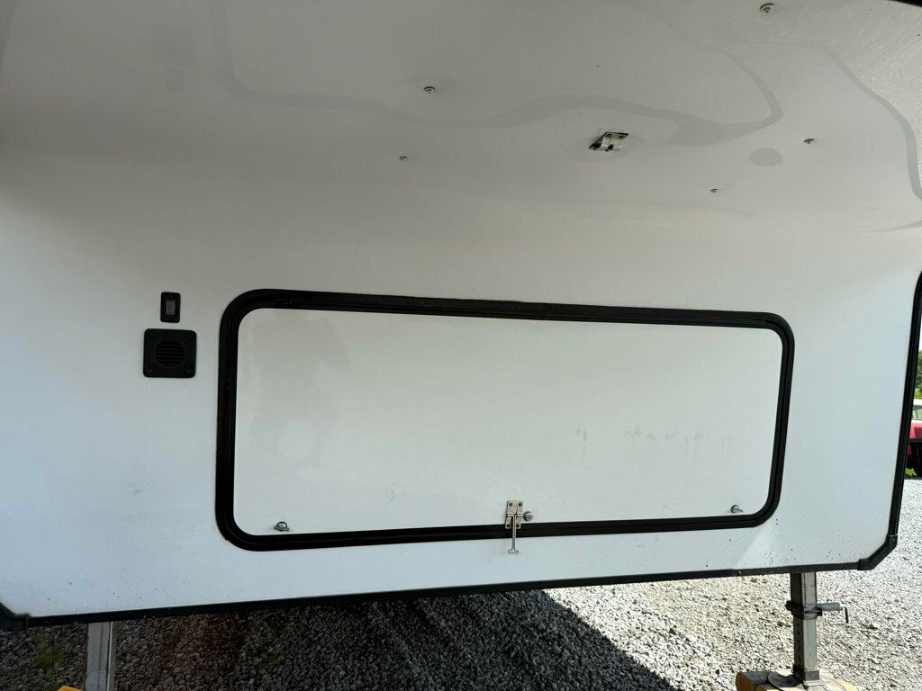 2020 Grand Design Momentum  - 22847949 - 15