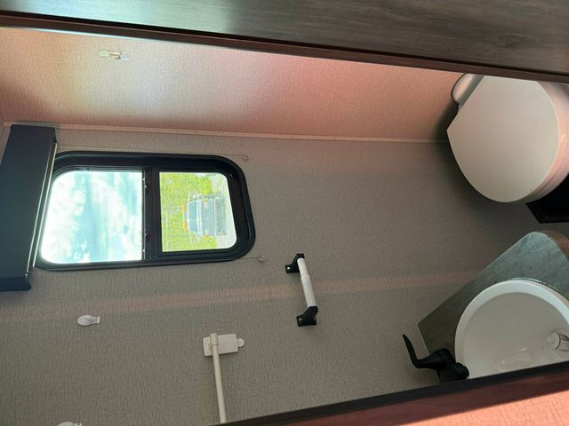 2020 Grand Design Momentum  - 22847949 - 33