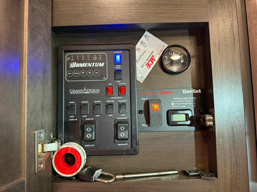 2020 Grand Design Momentum  - 22847949 - 41