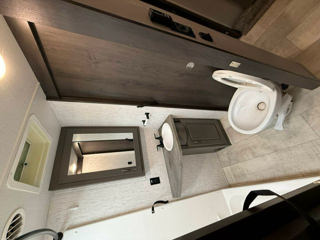 2020 Grand Design Momentum  - 22847949 - 67