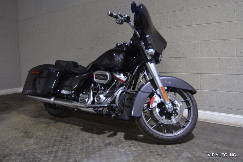 2020 HARLEY DAVIDSON FLHXSe - 22865889 - 22