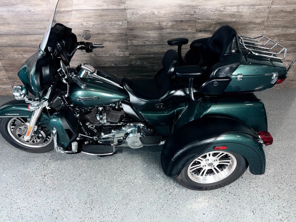 2020 Harley-Davidson FLHTCUTG Triglide Ultra LOW MILES! - 22885266 - 15