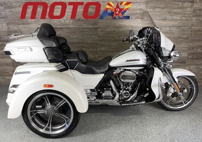 2020 Harley-Davidson FLHTCUTGSE CVO Tri Glide