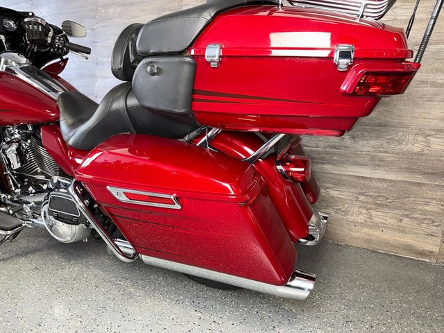 2020 Harley-Davidson FLHTK Ultra Limited SUPER CLEAN! - 23013188 - 14
