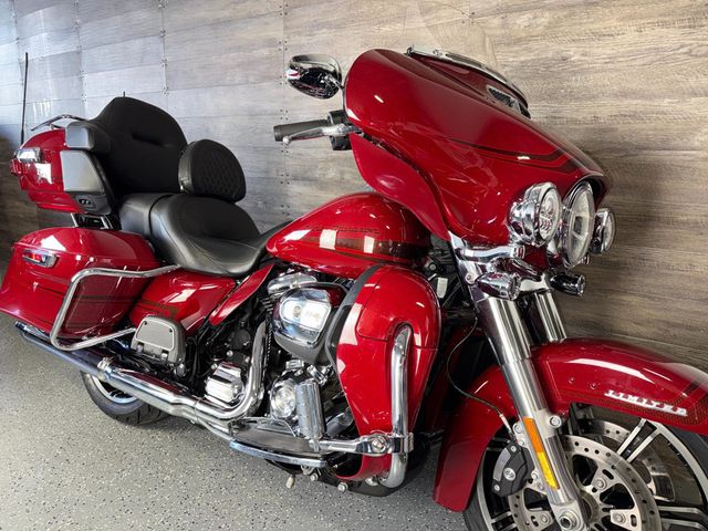 2020 Harley-Davidson FLHTK Ultra Limited SUPER CLEAN! - 23013188 - 1
