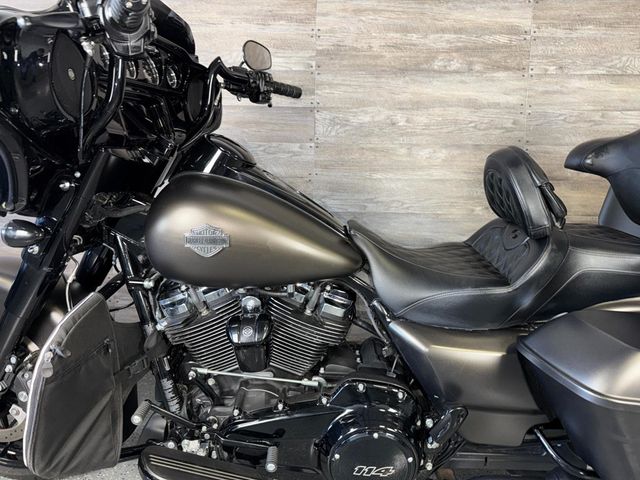 2020 Harley-Davidson FLHXS Street Glide Special SUPER CLEAN! - 23005363 - 11