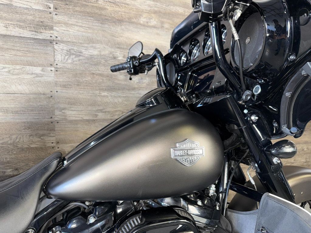 2020 Harley-Davidson FLHXS Street Glide Special SUPER CLEAN! - 23005363 - 8