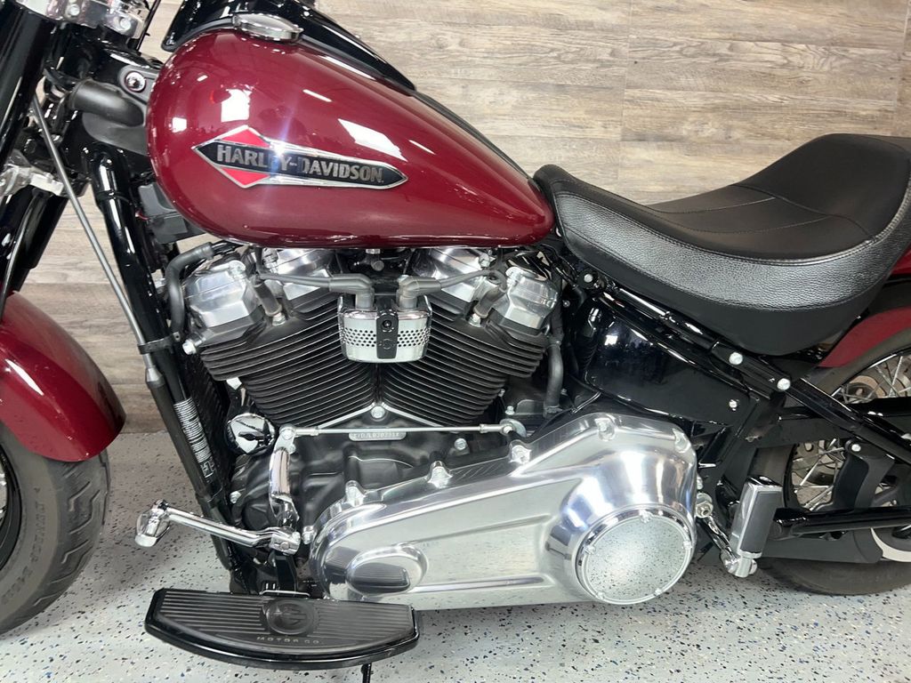 2020 Harley-Davidson FLSL Softail Slim One Owner! - 21928372 - 12