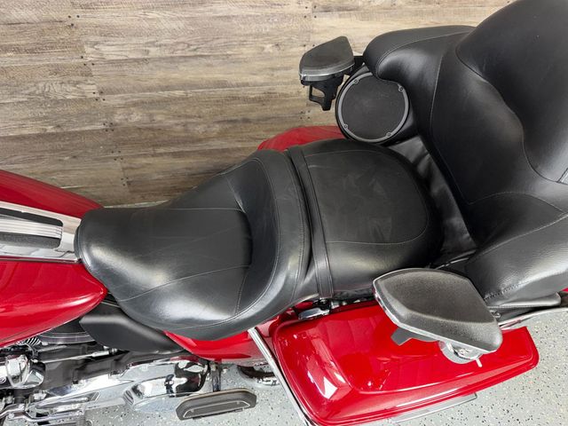 2020 Harley-Davidson FLTRK Road Glide Limited LOW MILES! - 23003609 - 12