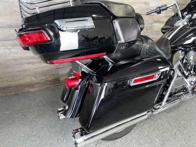 2020 Harley-Davidson FLTRK Road Glide Limited One Owner! - 23056803 - 7