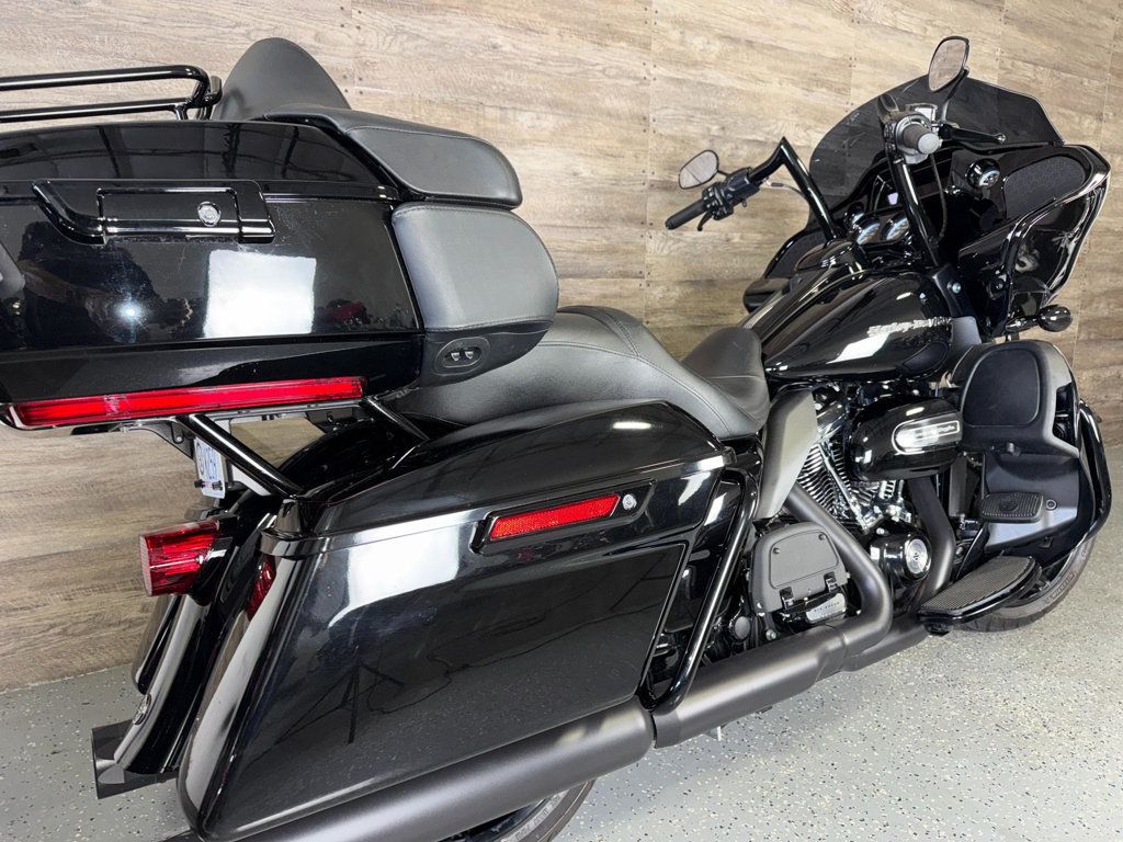 2020 Harley-Davidson FLTRK Road Glide Limited SUPER CLEAN! - 23042194 - 2