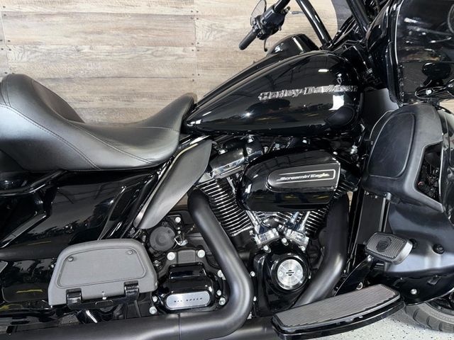 2020 Harley-Davidson FLTRK Road Glide Limited SUPER CLEAN! - 23042194 - 4