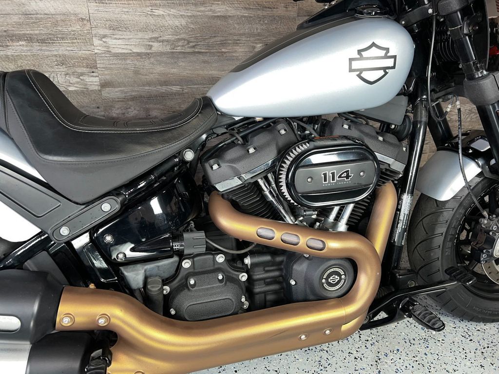 2020 Harley-Davidson FXFBS Fat Bob 114 SUPER CLEAN! - 21904770 - 4