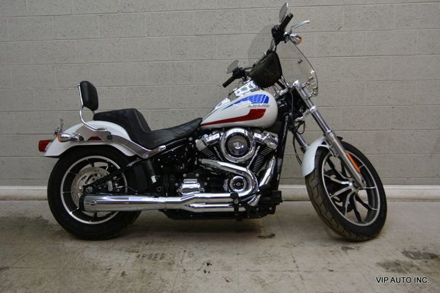 2020 Harley-Davidson FXLR  - 22970397 | Video 1