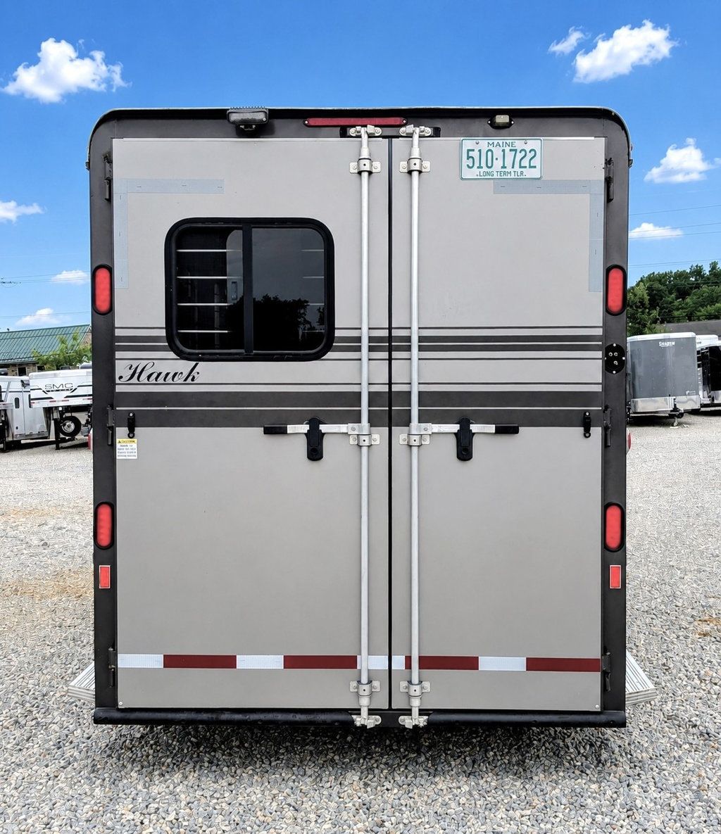 2020 Hawk 4 Horse Slant Load with Drop Windows  - 23049739 - 4
