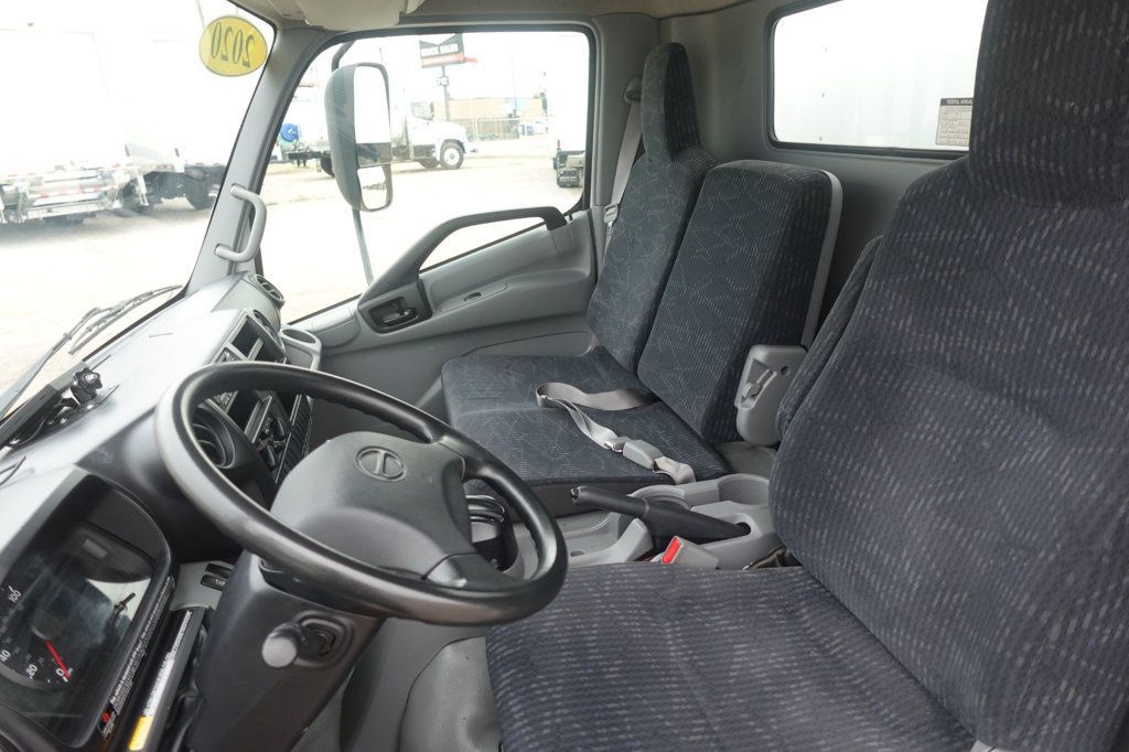 2020 HINO 155 (16ft Box with Lift Gate) - 22935955 - 32