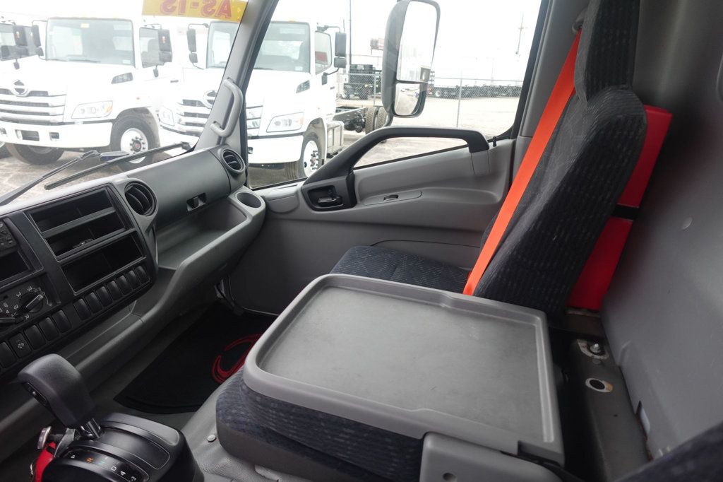 2020 HINO 155 (16ft Box with Lift Gate) - 22963547 - 52