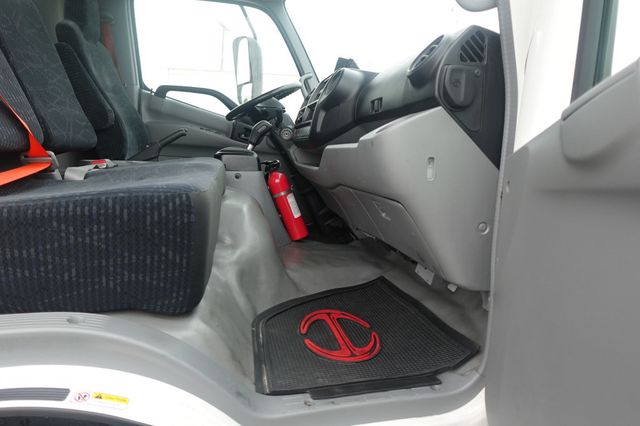 2020 HINO 155 (16ft Box with Lift Gate) - 22963547 - 58