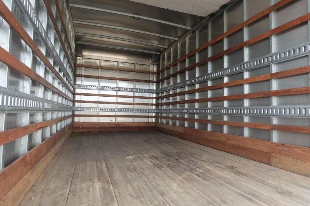 2020 HINO 155 (16ft Box with Lift Gate) - 22963600 - 25