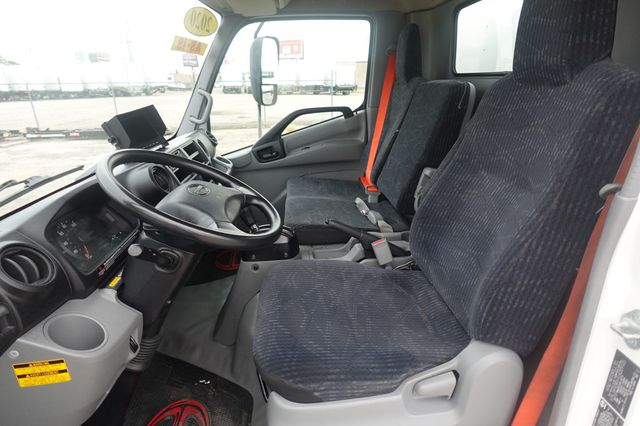 2020 HINO 155 (16ft Box with Lift Gate) - 22963621 - 35