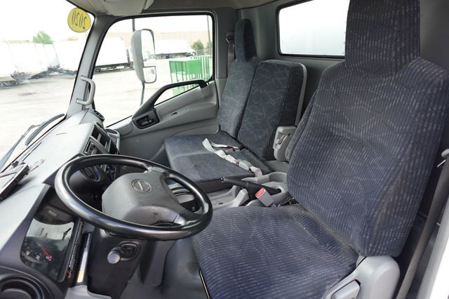 2020 HINO 155 (16ft Box w/ Lift Gate) - 22938525 - 35