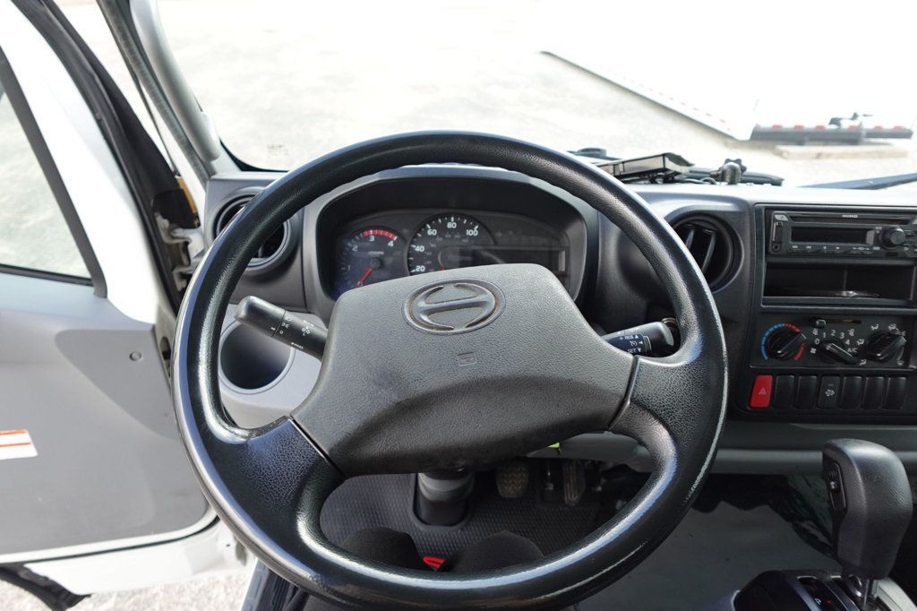 2020 HINO 155 (16ft Box w/ Lift Gate) - 22938525 - 37