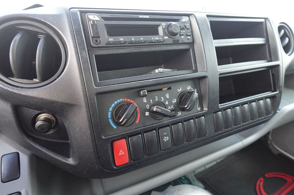 2020 HINO 155 (16ft Box w/ Lift Gate) - 22938525 - 42