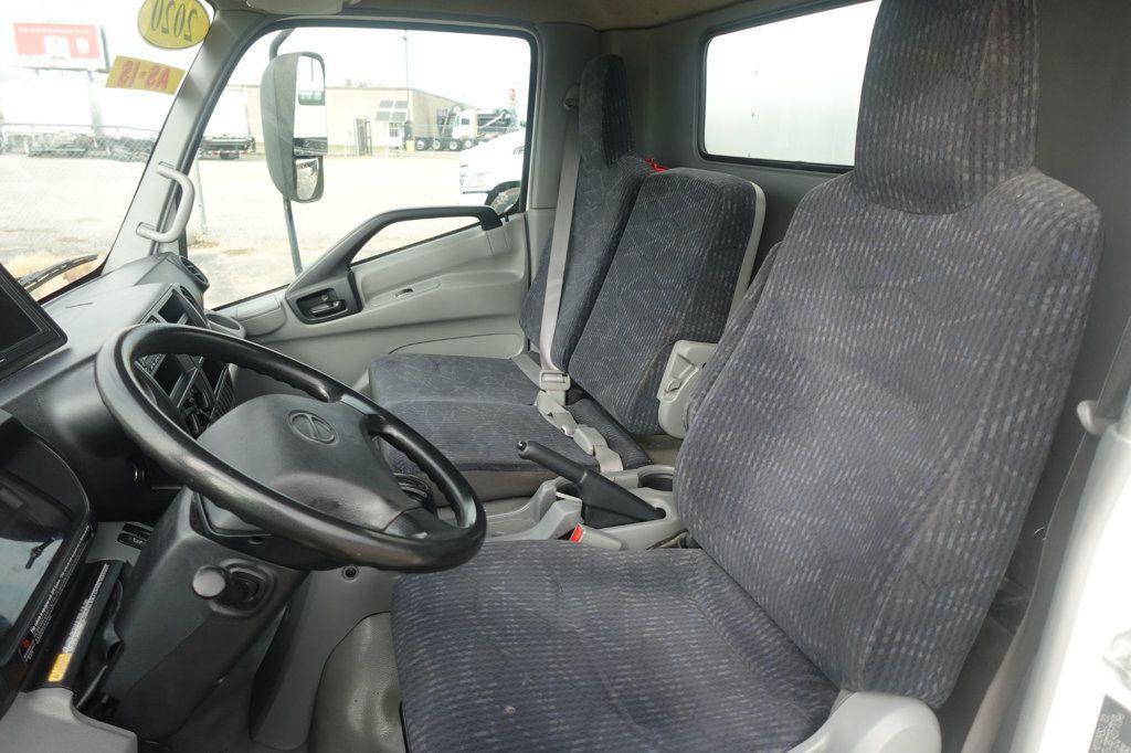 2020 HINO 155 (18ft Box w/ Lift Gate) - 22963613 - 36