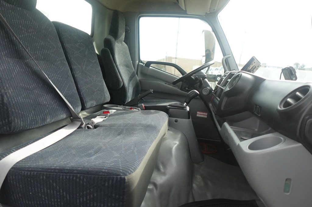 2020 HINO 155 (18ft Box w/ Lift Gate) - 22963613 - 55