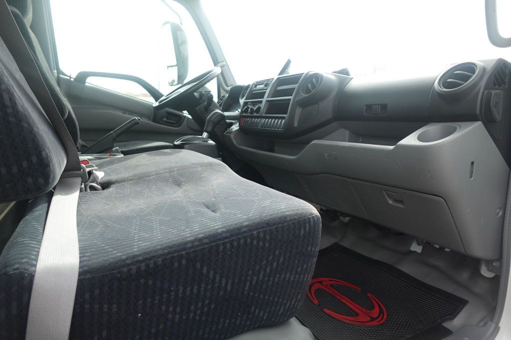 2020 HINO 155 (18ft Box w/ Lift Gate) - 22963613 - 56