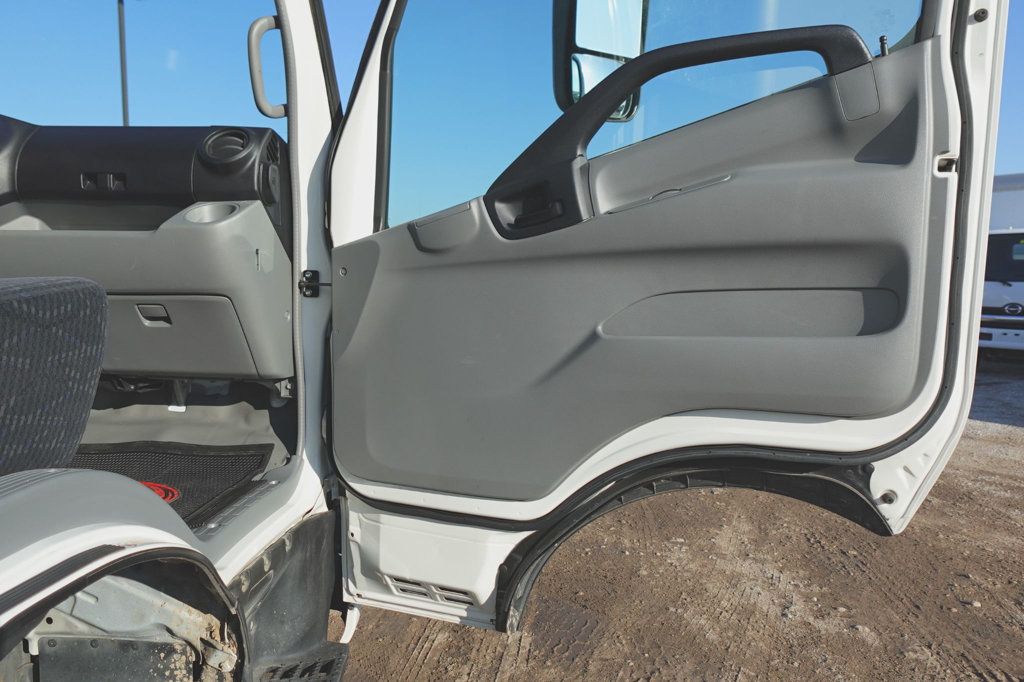 2020 HINO 155 (20ft Box with Lift Gate) - 22981278 - 18