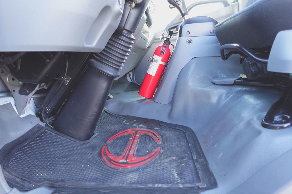 2020 HINO 155 (20ft Box with Lift Gate) - 22981278 - 19