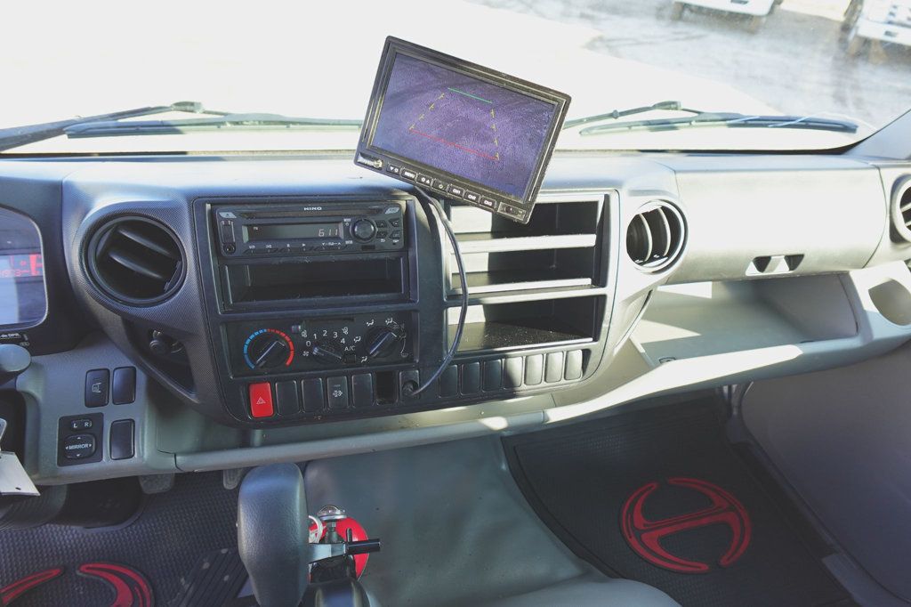 2020 HINO 155 (20ft Box with Lift Gate) - 22981278 - 31