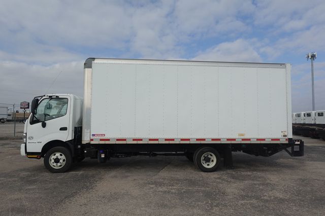 2020 HINO 155 (20ft Box w/ Lift Gate) - 22963613 - 4