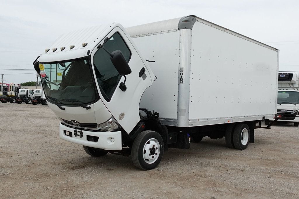 2020 HINO 195 (18ft Box with Step Bumper) - 22525791 - 34