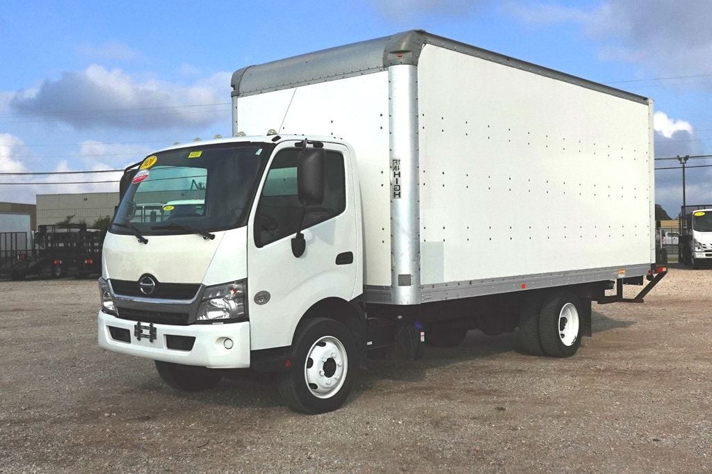 2020 HINO 195 (18ft Box with Step Bumper) - 22528810 - 2